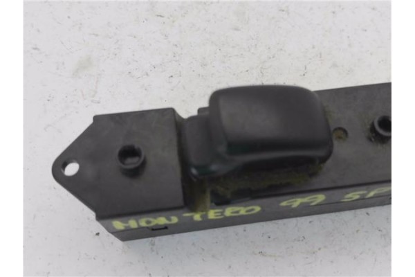 Recambio de mando elevalunas delantero derecho para mitsubishi montero (v20/v40) 2.5 2500 td classic (3-ptas.) referencia OEM IA