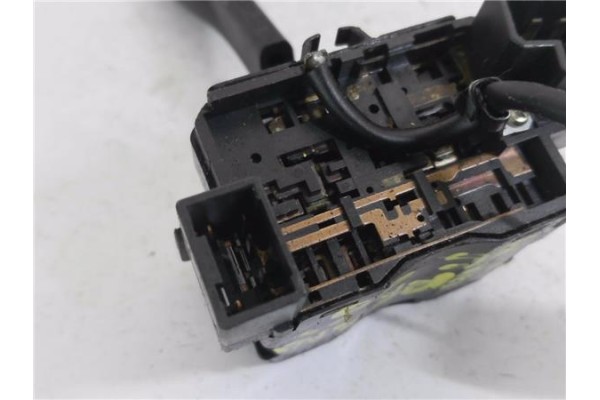 Recambio de mando intermitencia para nissan terrano ii (r20) 2.7 comfort referencia OEM IAM NILES14509  