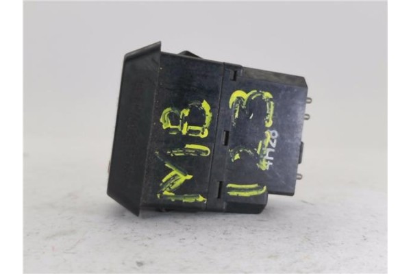 Recambio de interruptor luces emergencia para mercedes-benz lim./ coupe (bm 123) 2.0 200 (69kw) referencia OEM IAM 1238200005  