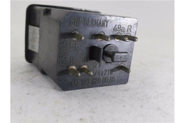 Recambio de interruptor luces emergencia para mercedes-benz lim./ coupe (bm 123) 2.0 200 (69kw) referencia OEM IAM 1238200005  