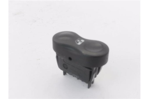 Recambio de mando elevalunas delantero derecho para dacia sandero i 1.6 ambiance referencia OEM IAM 602227  