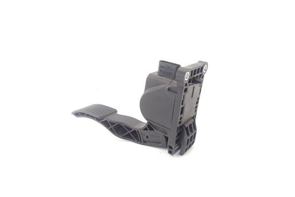 Recambio de pedal acelerador para mercedes-benz vito / mixto furgón (w639) 109 cdi referencia OEM IAM A9063000404 280755023 