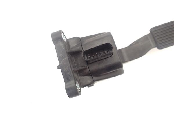 Recambio de pedal acelerador para mercedes-benz vito / mixto furgón (w639) 109 cdi referencia OEM IAM A9063000404 280755023 