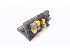 Recambio de caja fusibles/rele para mercedes-benz vito / mixto furgón (w639) 109 cdi referencia OEM IAM 6395450501 A6395450404 