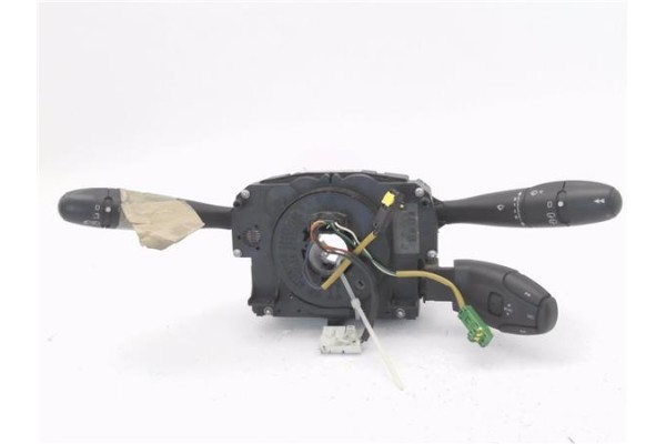 Recambio de mando intermitencia para peugeot 207 1.4 confort referencia OEM IAM 96630732XT  