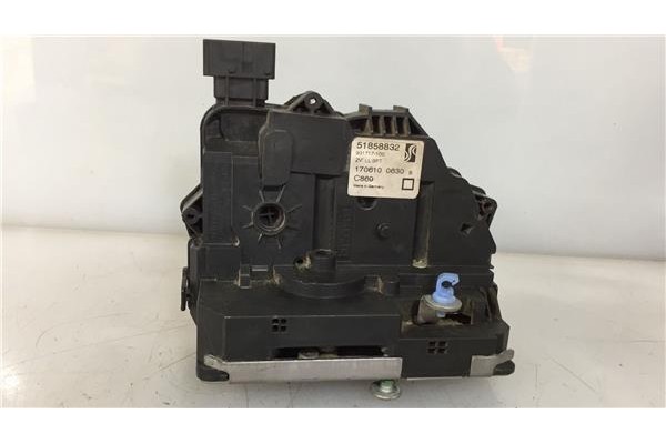 Recambio de cierre electromagnetico delantero derecho para fiat iii evo punto (199) 1.2 dynamic referencia OEM IAM 51858832 9317
