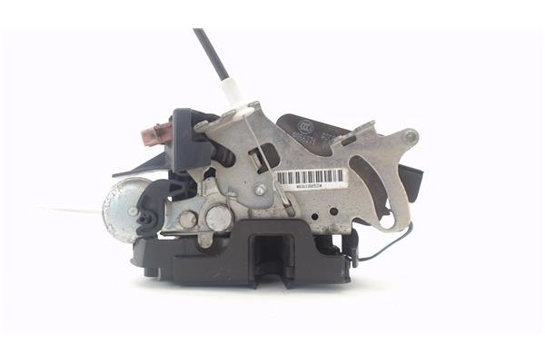 Recambio de cierre electromagnetico delantero izquierdo para mercedes-benz vito / mixto furgón (w639) 109 cdi referencia OEM IAM