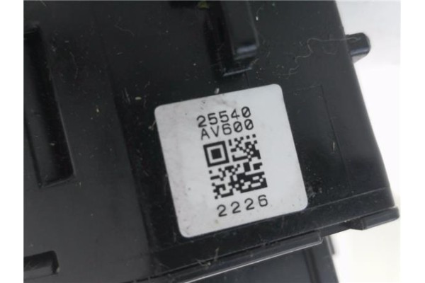 Recambio de mando intermitencia para nissan primera berlina (p12) 1.6 acenta referencia OEM IAM 25540AV600  