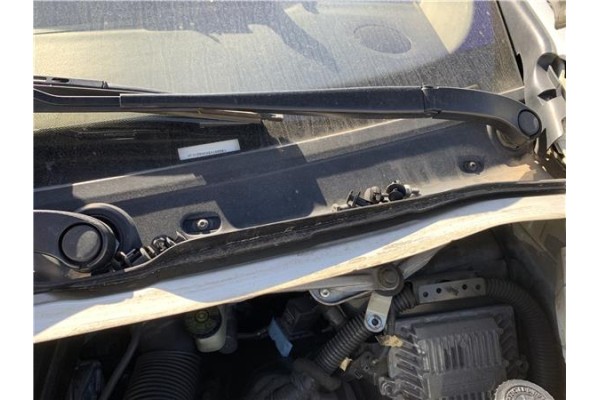 Recambio de torpedo para peugeot expert furgón 2.0 furgón l1h1 referencia OEM IAM 8251AE  