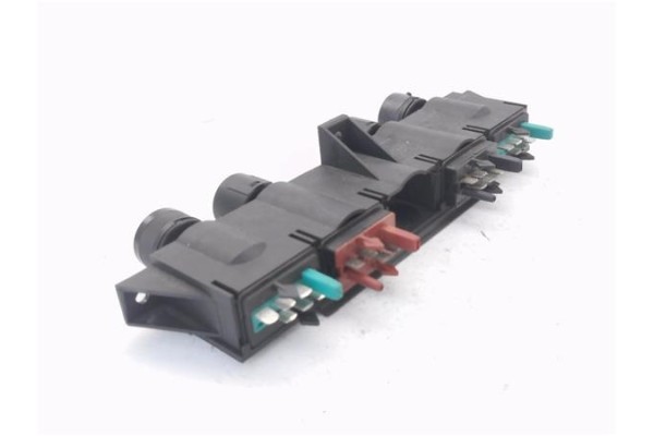Recambio de mando multifuncion para audi tt coupe/roadster (8n3/8n9) 1.8 t coupe (110kw) referencia OEM IAM 8N0941567B  