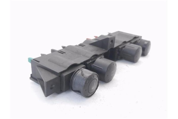 Recambio de mando multifuncion para audi tt coupe/roadster (8n3/8n9) 1.8 t coupe (110kw) referencia OEM IAM 8N0941567B  