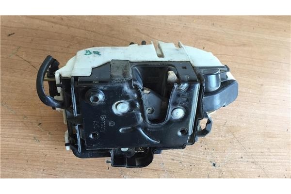 Recambio de cierre electromagnetico delantero derecho para seat ibiza (6k1) 1.4 stella referencia OEM IAM   