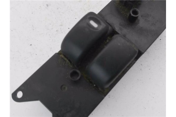 Recambio de mando elevalunas delantero izquierdo para mitsubishi montero (v20/v40) 2.5 2500 td classic (3-ptas.) referencia OEM 
