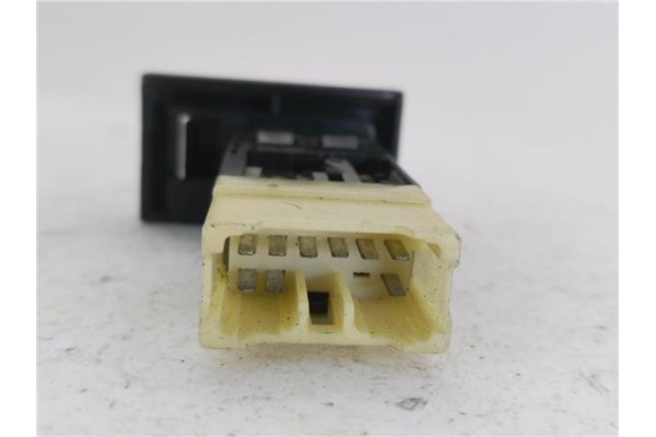Recambio de interruptor luces emergencia para toyota celica (t20) 1.8 referencia OEM IAM 260556623R  