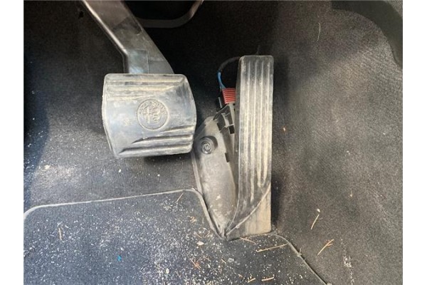 Recambio de pedal acelerador para alfa romeo giulia (952) 2.2 super referencia OEM IAM 505513360  