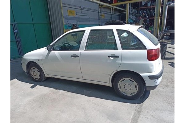 seat ibiza (6k1) del año 2002