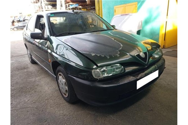 alfa romeo 146 del año 1997