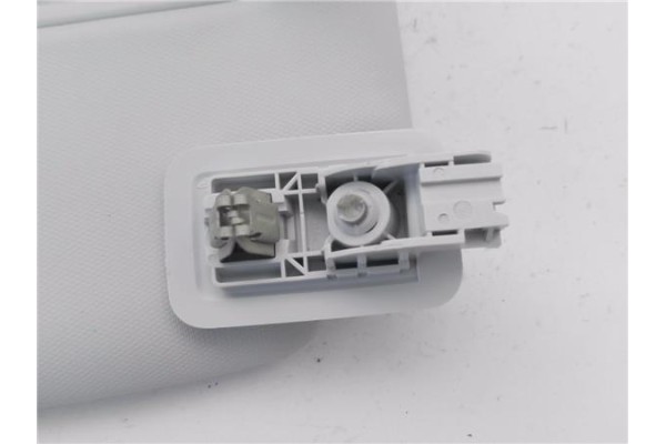 Recambio de parasol derecho para peugeot 2008 1.2 access referencia OEM IAM 16079192PR  
