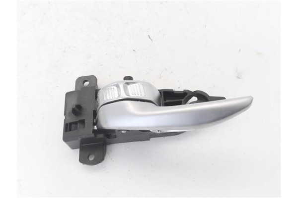 Recambio de manilla int. puerta delantero izquierda para jeep renegade (bu) 1.6 limited fwd referencia OEM IAM 735647340  