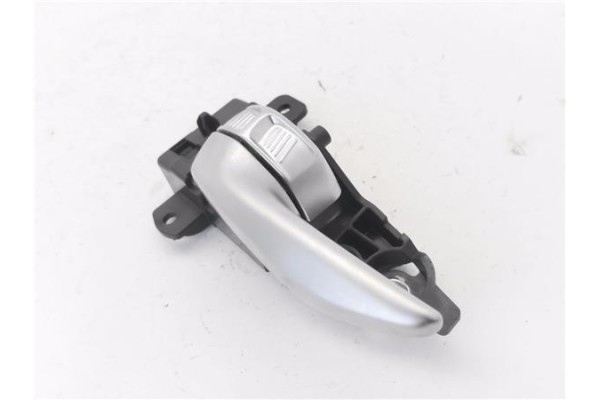 Recambio de manilla int. puerta delantero izquierda para jeep renegade (bu) 1.6 limited fwd referencia OEM IAM 735647340  