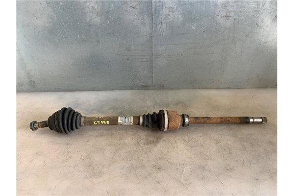 Recambio de palier delantero derecho para peugeot 3008 1.6 hdi referencia OEM IAM 3273QK  
