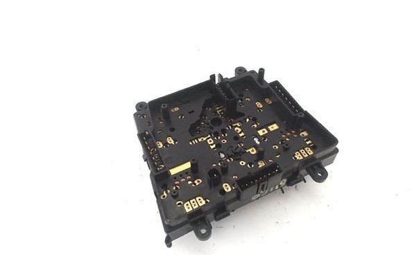 Recambio de mando elevalunas para mercedes-benz clase m (bm 164) 3.0 ml 280 cdi (164.120) referencia OEM IAM A1638206610  