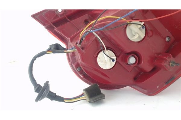 Recambio de piloto trasero izquierdo para chevrolet aveo hatchback 1.2 ls referencia OEM IAM 95952066  