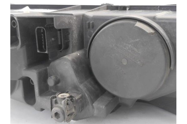Recambio de faro delantero izquierdo para citroen c4 grand picasso/spacetourer 2.0 exclusive referencia OEM IAM 9677217380  