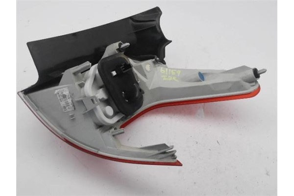 Recambio de piloto trasero izquierdo para peugeot 2008 1.2 access referencia OEM IAM 9678074280  