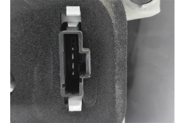 Recambio de piloto trasero derecho para peugeot 2008 1.2 access referencia OEM IAM 9678074380  