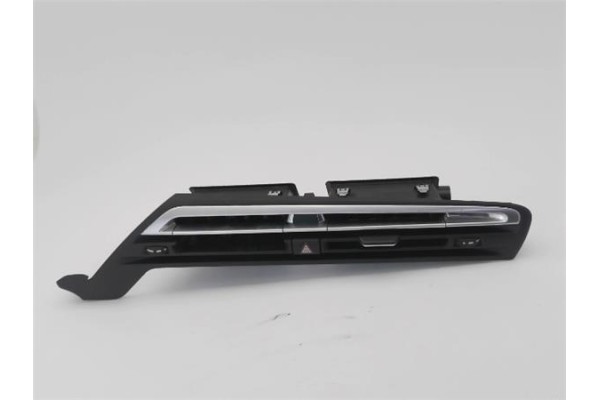 Recambio de rejilla entrada de aire para citroen c4 grand picasso/spacetourer 2.0 exclusive referencia OEM IAM 967797537A  