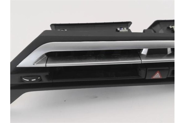 Recambio de rejilla entrada de aire para citroen c4 grand picasso/spacetourer 2.0 exclusive referencia OEM IAM 967797537A  