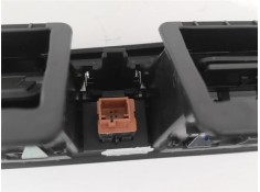 Recambio de rejilla entrada de aire para citroen c4 grand picasso/spacetourer 2.0 exclusive referencia OEM IAM 967797537A  