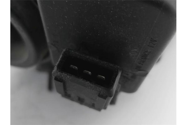 Recambio de faro delantero izquierdo para nissan micra (k12e) 1.2 16v referencia OEM IAM 26060BC505  