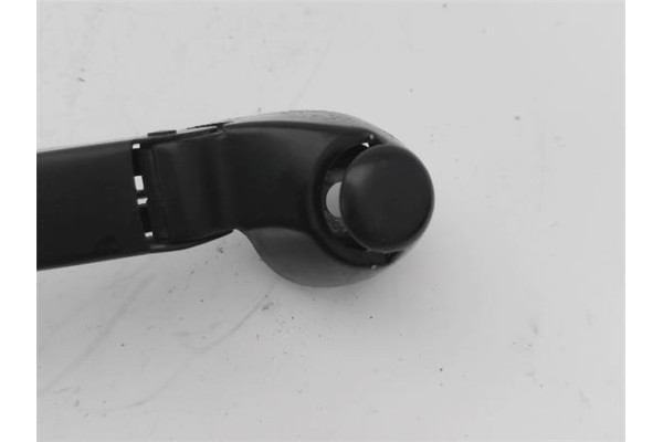 Recambio de brazo limpiaparabrisas trasero para seat ibiza (6k1) 1.9 sdi referencia OEM IAM 1J6955707A  