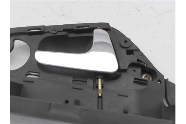 Recambio de manilla int. puerta trasero derecha para seat ibiza (6k1) 1.9 sdi referencia OEM IAM 6K4837114  