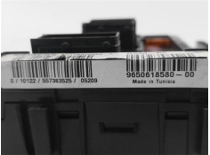 Recambio de caja fusibles/rele para peugeot partner furgón (5) 2.0 hdi referencia OEM IAM 9650618580  