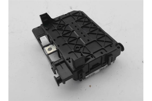 Recambio de caja fusibles/rele para peugeot partner furgón (5) 2.0 hdi referencia OEM IAM 9650618580  
