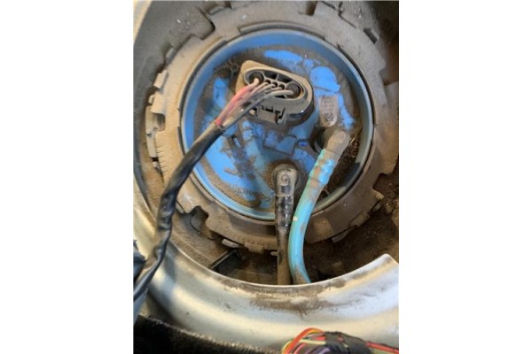 Recambio de bomba combustible para volkswagen golf vi (5k1) 1.4 advance referencia OEM IAM 1K0919051CL A2G53323172 