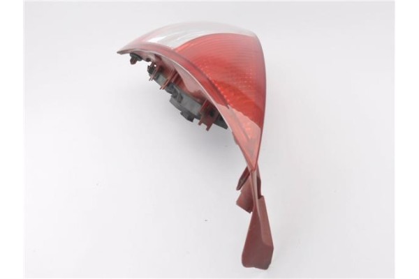 Recambio de piloto trasero derecho para citroen c3 1.1 1.4 exclusive automatik referencia OEM IAM 6351Q3  