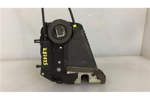 Recambio de cierre electromagnetico trasero derecho para toyota yaris (ksp9/scp9/nlp9) 1.4 d-4d referencia OEM IAM 690500D060  