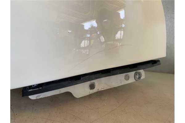 Recambio de aleta delantero derecha para opel combo d 1.3 selection l2h1 referencia OEM IAM 95509342  
