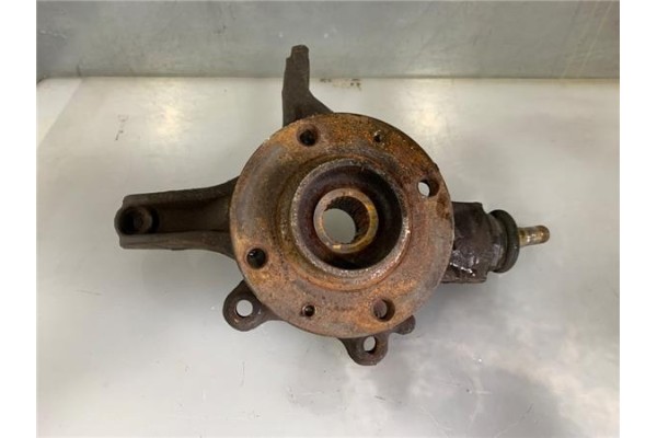 Recambio de mangueta delantero izquierda para peugeot 3008 1.6 hdi referencia OEM IAM 364696  