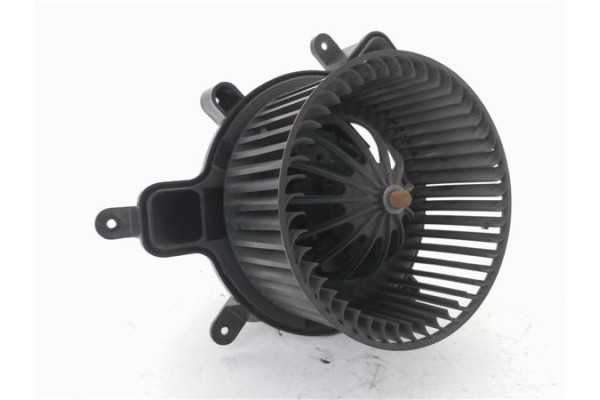 Recambio de motor calefaccion para peugeot 3008 1.6 hdi referencia OEM IAM 6441CP T3953001 