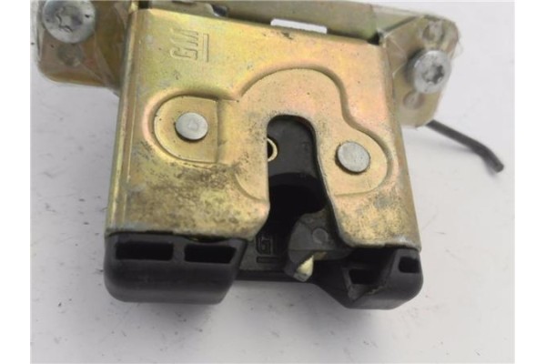 Recambio de cerradura porton para opel astra g berlina 1.6 referencia OEM IAM 9130569  