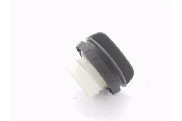 Recambio de tapon combustible para toyota avensis cross sport (t27) 2.2 premium referencia OEM IAM 7730020020  