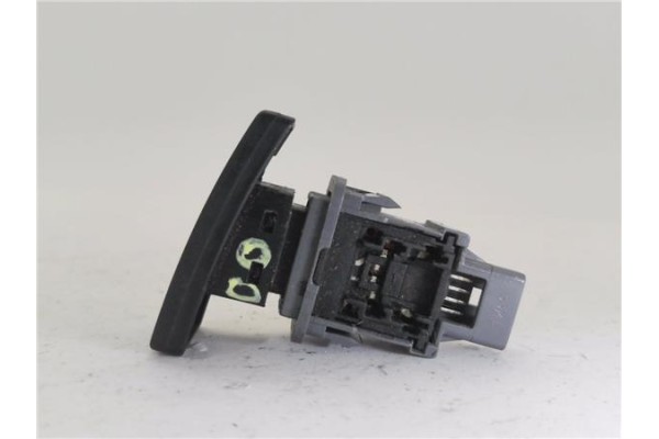 Recambio de interruptor luces emergencia para toyota avensis cross sport (t27) 2.2 premium referencia OEM IAM 8433205060  