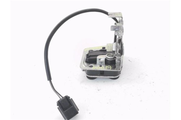 Recambio de cerradura puerta corredera derecha para renault master iii combi 2.3 l2h2 3,5t referencia OEM IAM 805022622R  