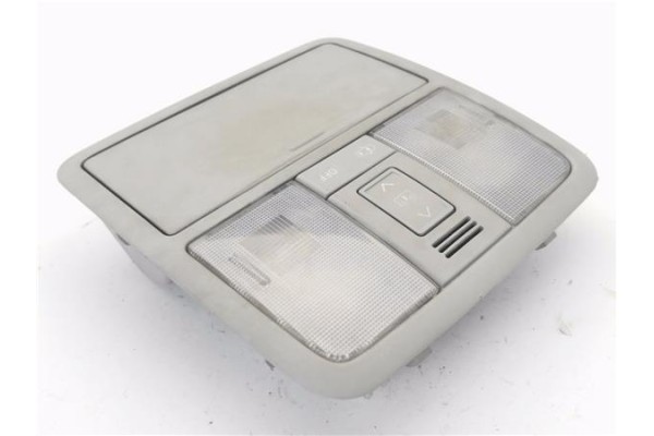 Recambio de luz delantero central techo para toyota avensis cross sport (t27) 2.2 premium referencia OEM IAM 8157005110  