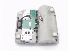 Recambio de luz delantero central techo para toyota avensis cross sport (t27) 2.2 premium referencia OEM IAM 8157005110  